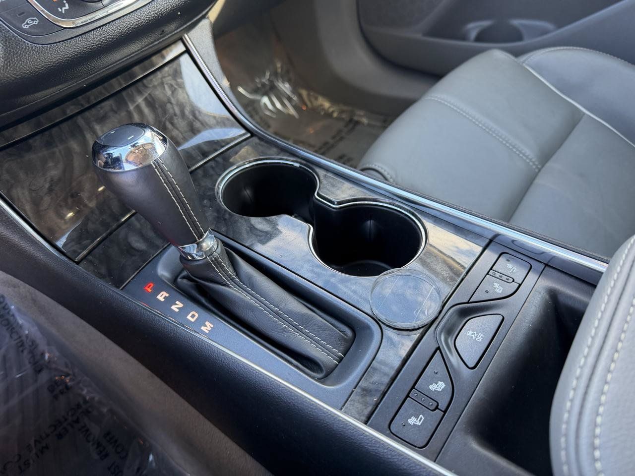 Used 2015 Chevrolet Impala LTZ FWD image 15
