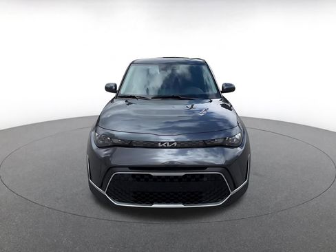 Used 2025 Kia Soul LX w/ LX Technology Package image 4