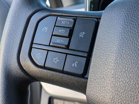 Used 2023 Ford F250 XLT w/ XLT Premium Package image 13