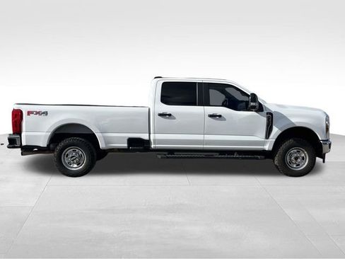 Used 2024 Ford F250 XL w/ FX4 Off-Road Package image 8