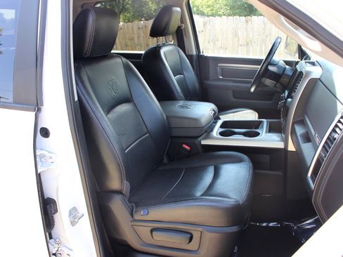 Used 2016 RAM 1500 Big Horn AWD/4WD image 39