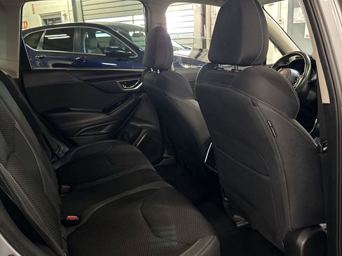 Used 2022 Subaru Forester Premium image 18