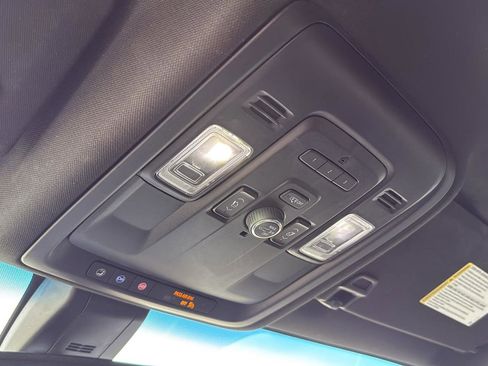 Used 2021 GMC Yukon XL Denali image 23