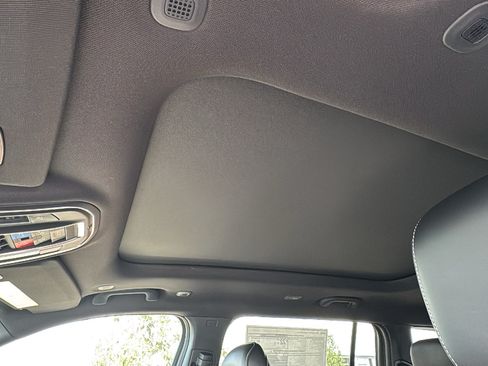 New 2026 Jeep Grand Cherokee L Limited AWD/4WD image 11