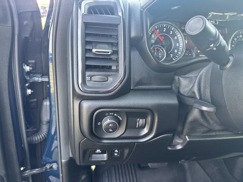 Used 2020 RAM 1500 Big Horn w/ Built-to-serve Edition AWD/4WD image 29