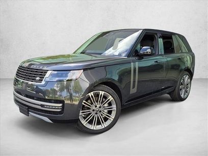 Used 2025 Land Rover Range Rover SE