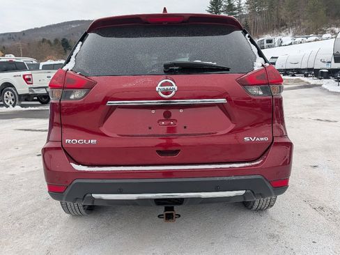 Used 2019 Nissan Rogue SV w/ Sun & Sound Touring Package image 28