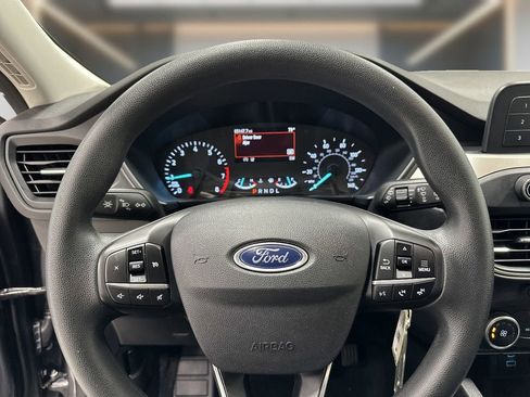 Used 2022 Ford Escape S FWD image 21