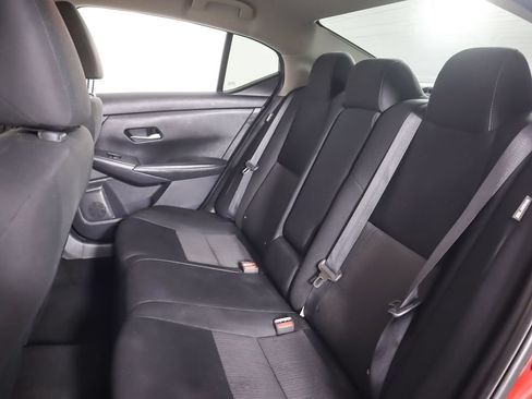 Used 2022 Nissan Sentra SV FWD image 28