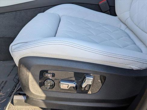 New 2026 BMW X5 xDrive40i image 4