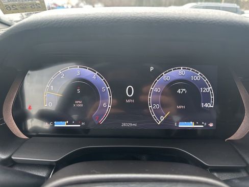 Used 2022 Jeep Grand Cherokee L Laredo image 24