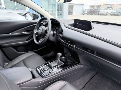 Used 2025 MAZDA CX-30 AWD 2.5 S w/ Select Sport Pkg image 12