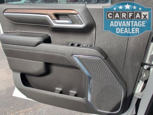 Used 2023 Chevrolet Silverado 1500 RST image 15
