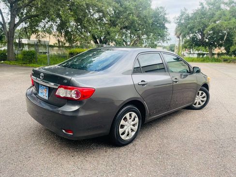 Used 2011 Toyota Corolla LE image 5