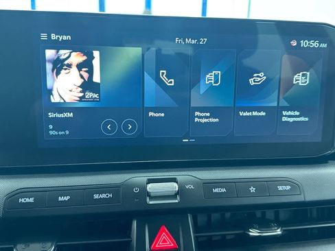 Used 2025 Kia K4 LXS image 23