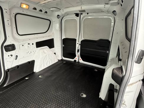Used 2017 RAM ProMaster City Tradesman SLT w/ Rear Back-up Camera Group FWD image 12