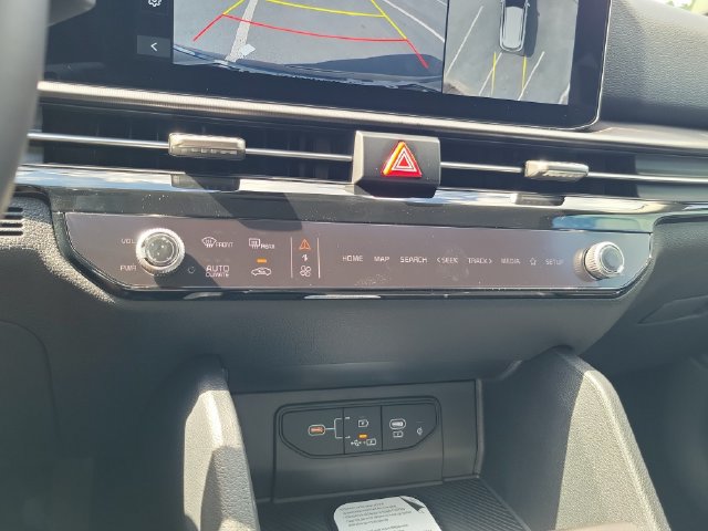 New 2027 Kia Sportage SX FWD image 23