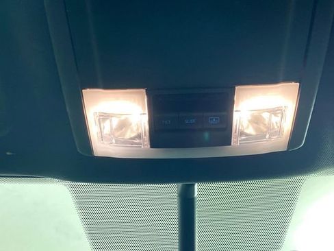 Used 2019 Ford Explorer Limited w/ Class III Trailer Tow Package image 10