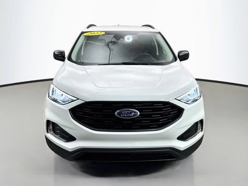 Used 2022 Ford Edge SEL w/ Sport Appearance Package AWD/4WD image 2