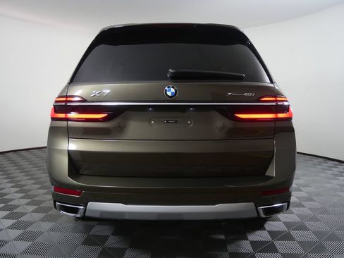 New 2027 BMW X7 xDrive40i AWD/4WD image 4