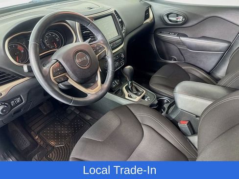 Used 2016 Jeep Cherokee Latitude w/ Safety/Convenience Group image 11