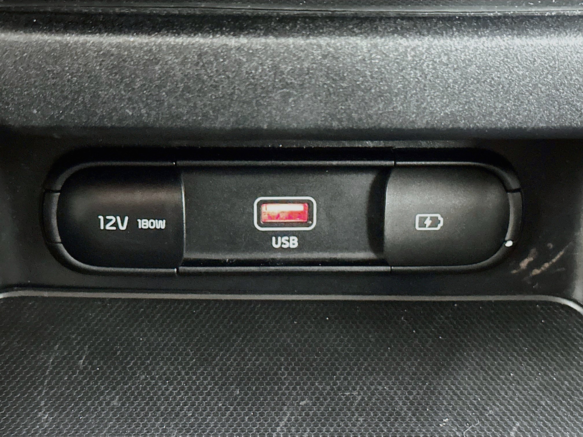 Used 2024 Kia Forte LXS FWD image 25