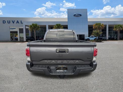 Used 2020 Toyota Tacoma TRD Off-Road image 5