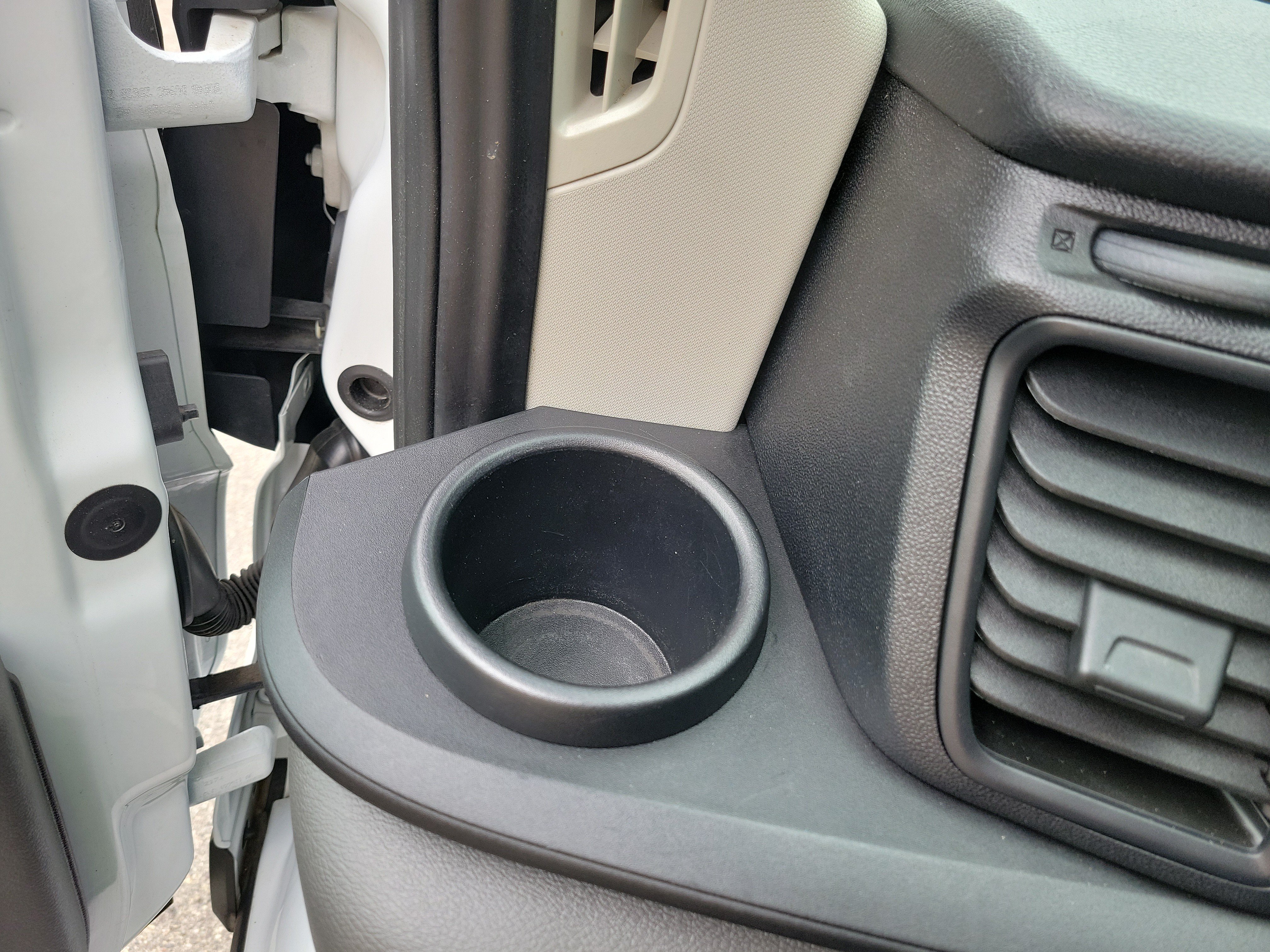 Used 2020 Ford Transit 150 Low Roof RWD image 8