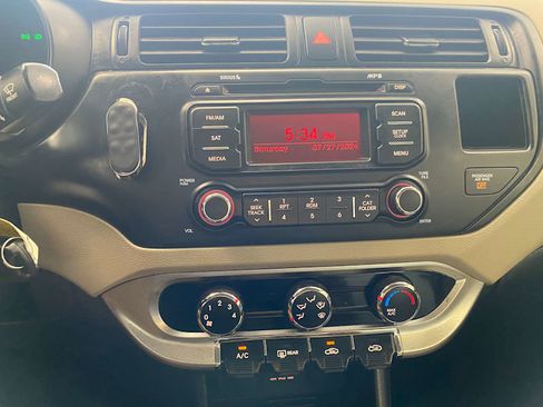 Used 2013 Kia Rio LX w/ PWR Pkg image 15