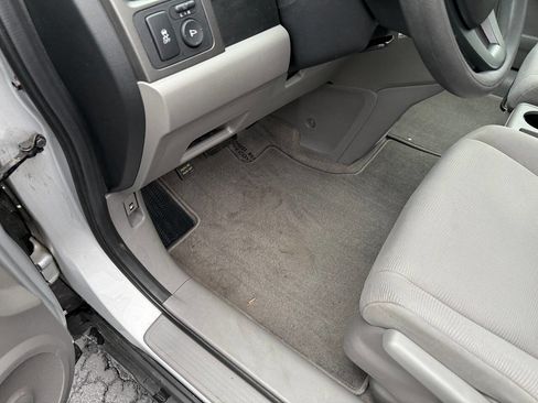 Used 2011 Honda CR-V LX image 48