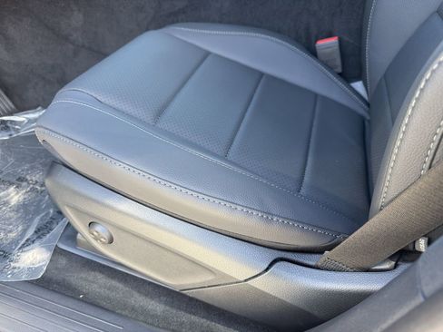 New 2026 Mercedes-Benz GLE 350 4MATIC image 14