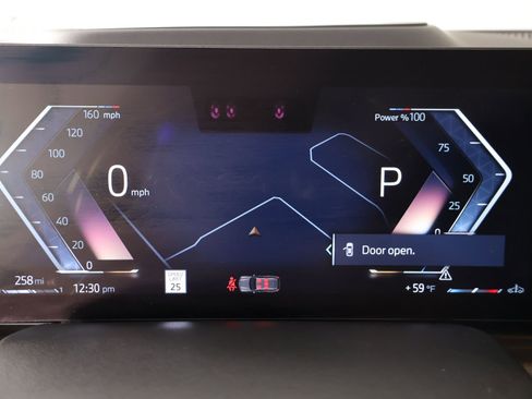 Used 2024 BMW X7 xDrive40i w/ Executive Package AWD/4WD image 4