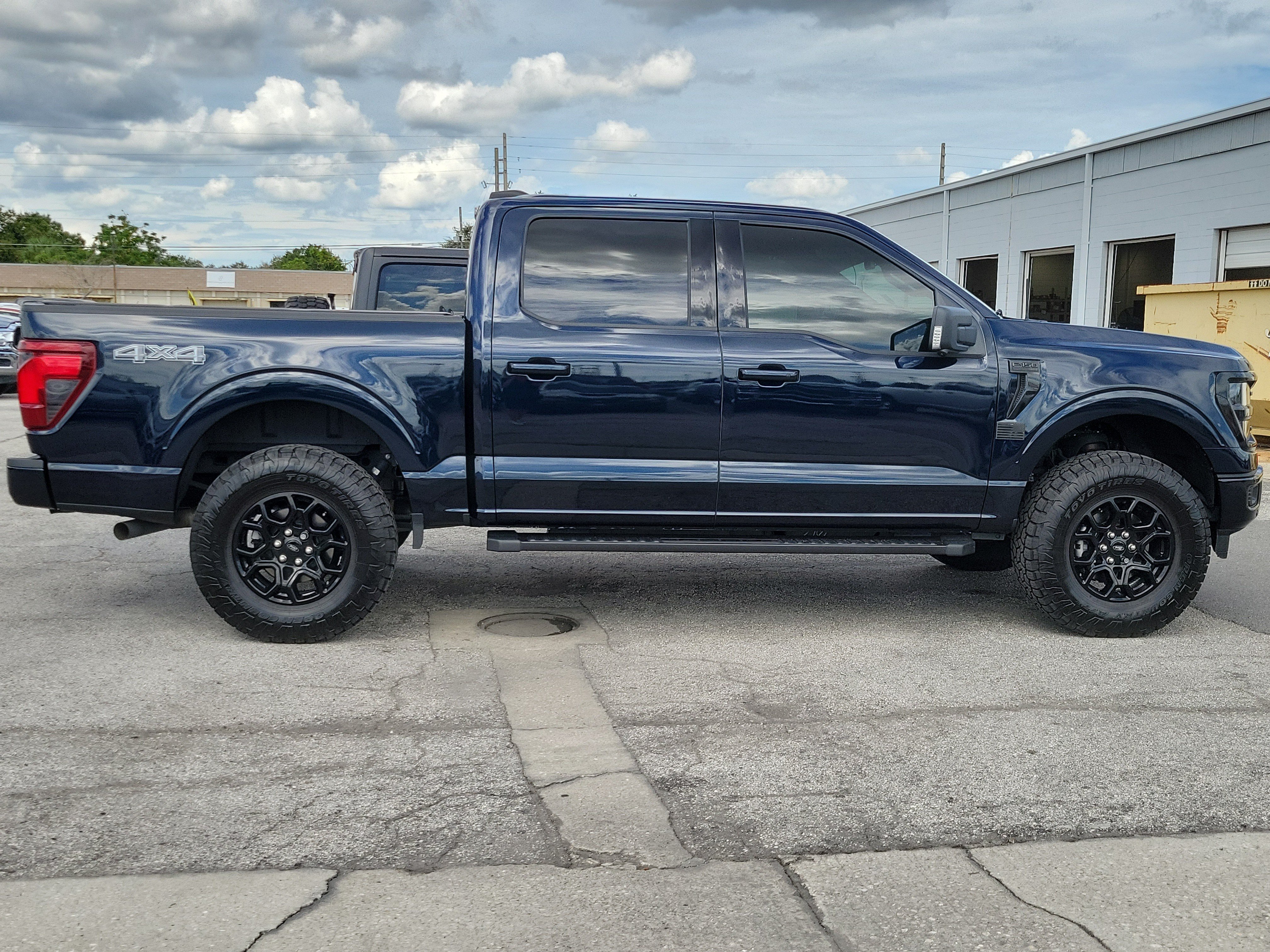 Used 2025 Ford F150 XLT w/ Equipment Group 302A MID AWD/4WD image 7