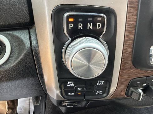 Used 2017 RAM 1500 Laramie AWD/4WD image 23