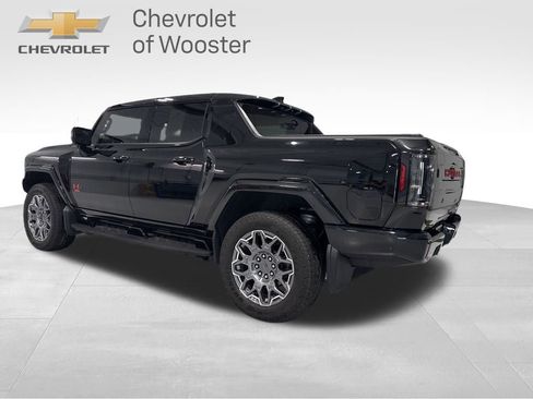 Used 2024 GMC Hummer EV 3X w/ LPO, Sport Package image 4