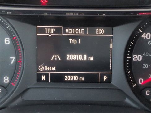 Used 2022 Chevrolet TrailBlazer LT w/ Convenience Package image 30