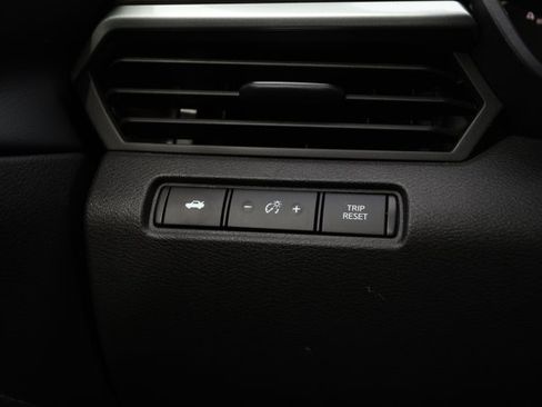 Used 2023 Nissan Altima 2.5 SV image 15