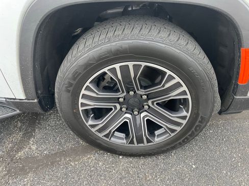 Used 2022 Jeep Wagoneer Series III image 13