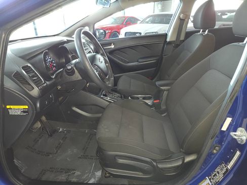 Used 2017 Kia Forte LX FWD image 14