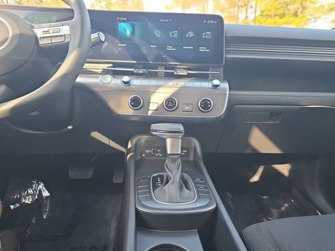 New 2026 Hyundai Kona SE image 33
