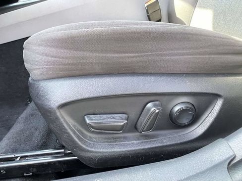 Used 2022 Toyota Camry LE FWD image 16