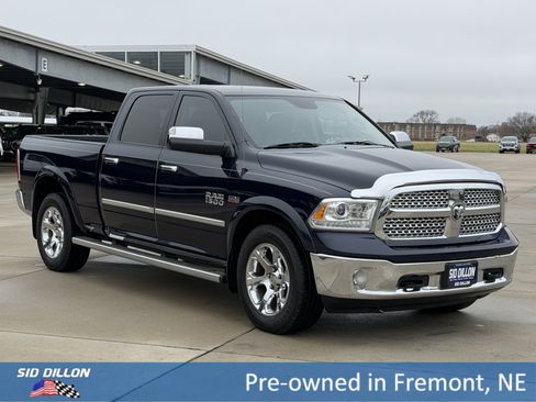 Used 2014 RAM 1500 Laramie w/ Convenience Group image 2