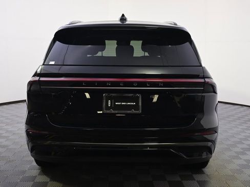 New 2026 Lincoln Nautilus Reserve w/ Jet Appearance Package image 5