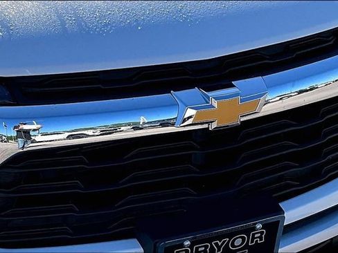 Used 2025 Chevrolet TrailBlazer LT AWD/4WD image 33