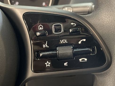 Used 2024 Mercedes-Benz Sprinter 2500 image 10