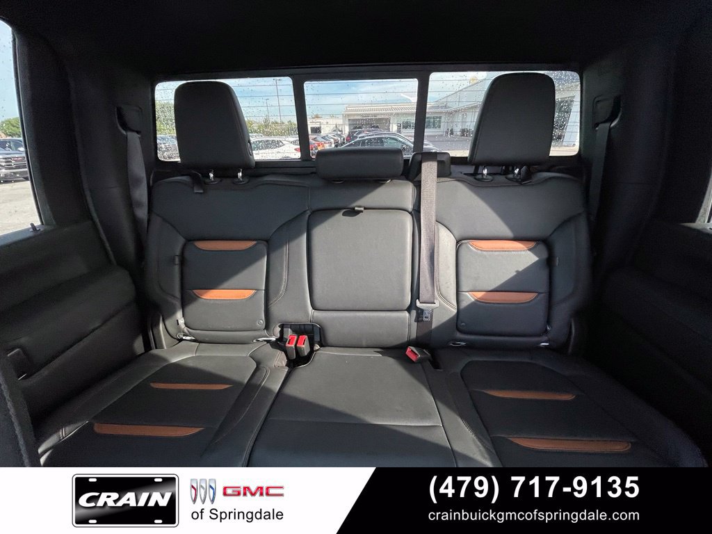 Used 2023 GMC Sierra 2500 AT4 w/ AT4 Premium Plus Package AWD/4WD image 29