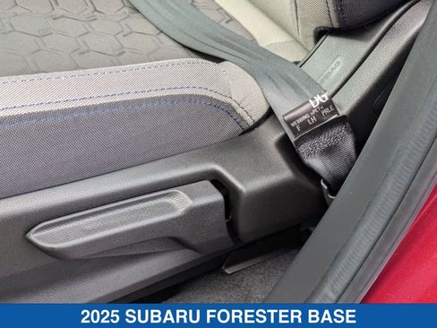 Certified 2025 Subaru Forester image 27