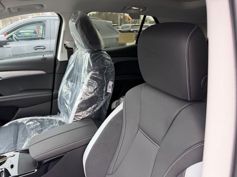 New 2026 Buick Envision Sport Touring image 14