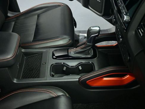 Used 2024 Nissan Frontier PRO-4X w/ Pro Premium Package image 29