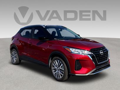 Used 2023 Nissan Kicks SV